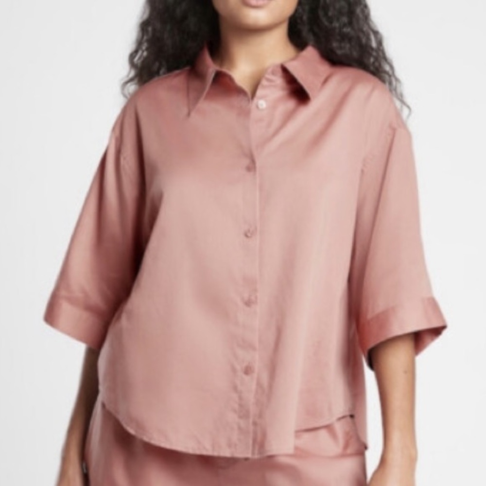 Athleta Short-Sleeve Button-Down in Palermo Pink Organic Cotton